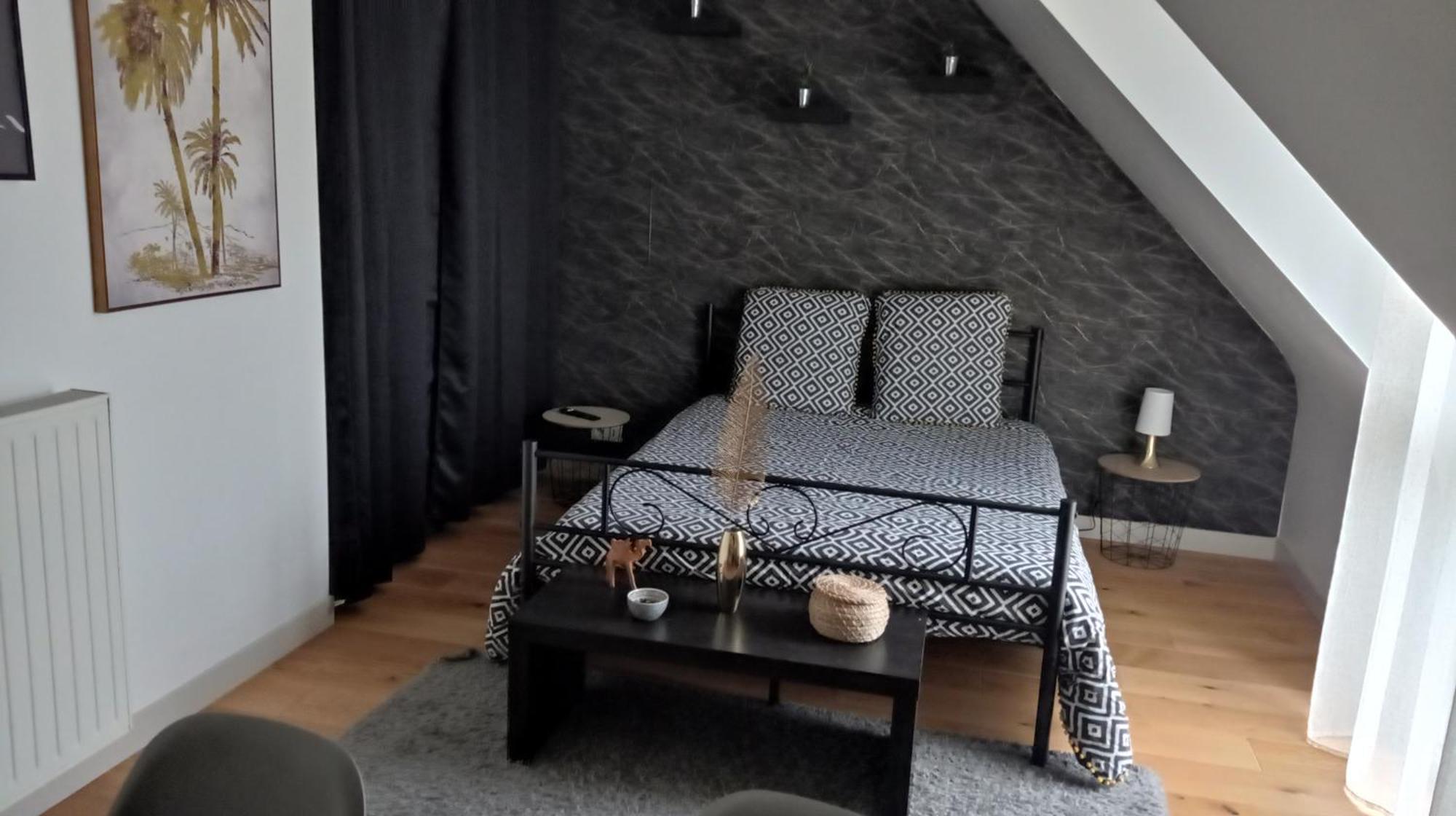 Au Bonheur Du Logis Hotel Fougères Eksteriør billede